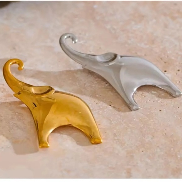 Elephant Gold Stainless Steel Waterproof Brooch - Picture 7 of 16